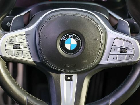 Used 2020 BMW 750i xDrive w/ Executive Package AWD/4WD image 10
