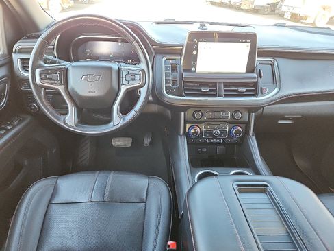 Used 2022 Chevrolet Suburban RST w/ Luxury Package image 11