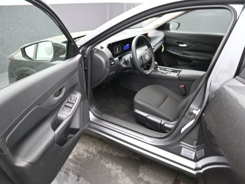 New 2026 Nissan Sentra S image 10