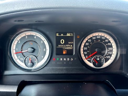 Used 2018 RAM 1500 Classic SLT image 18