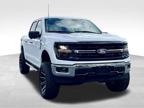 Used 2024 Ford F150 XLT w/ Tow/Haul Package image 3