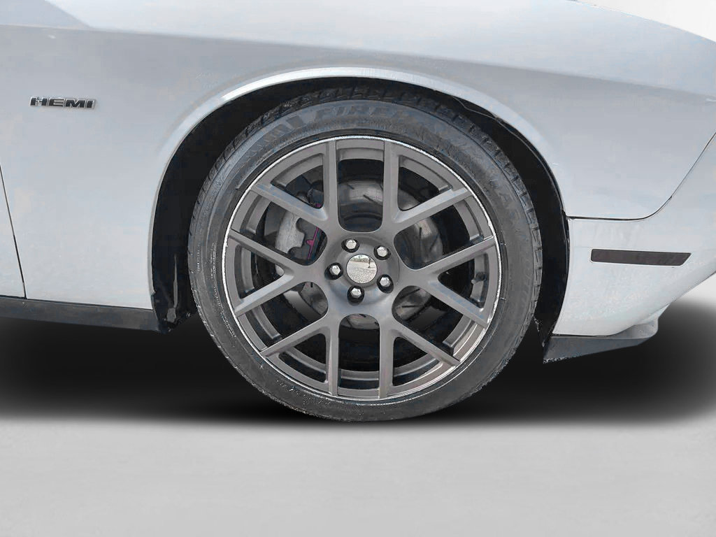 Used 2016 Dodge Challenger R/T Plus RWD image 12