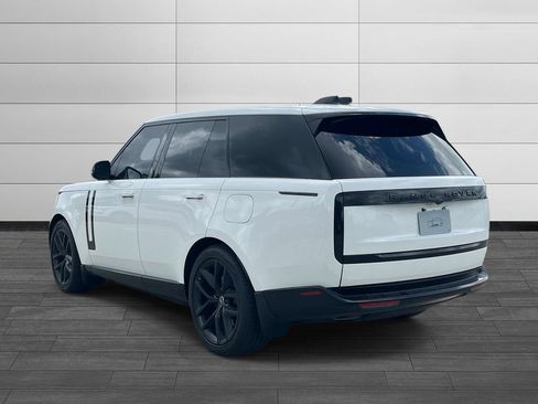 Certified 2025 Land Rover Range Rover SE AWD/4WD image 3