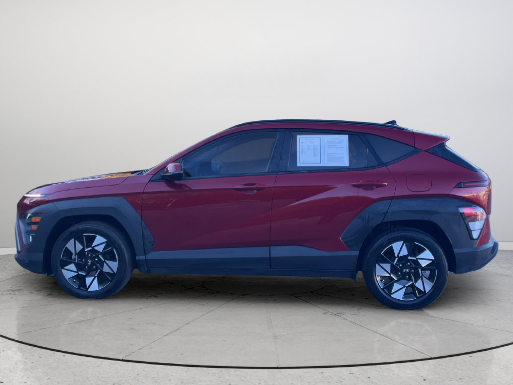Used 2024 Hyundai Kona SEL FWD image 5