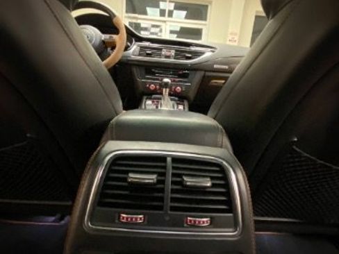 Used 2017 Audi RS 7 Performance w/ Driver Assistance Package image 32
