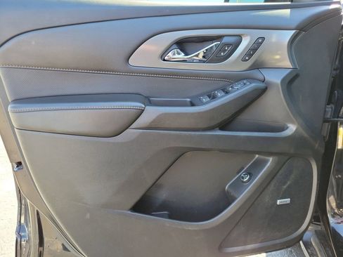 Used 2020 Chevrolet Traverse Premier w/ Redline Edition FWD image 18