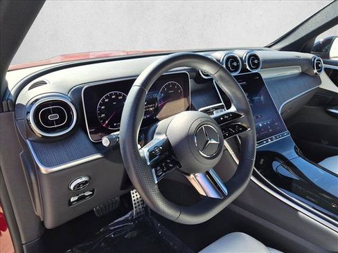 Certified 2024 Mercedes-Benz GLC 300 image 10