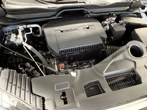 Used 2026 Honda Pilot Elite image 14