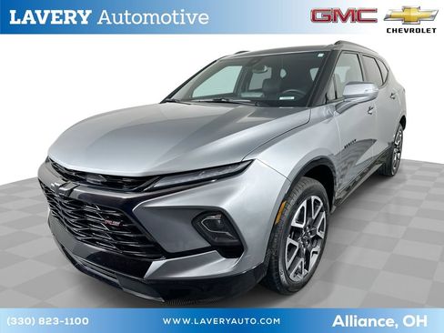 Used 2023 Chevrolet Blazer RS w/ LPO, Floor Liner Package FWD image 1