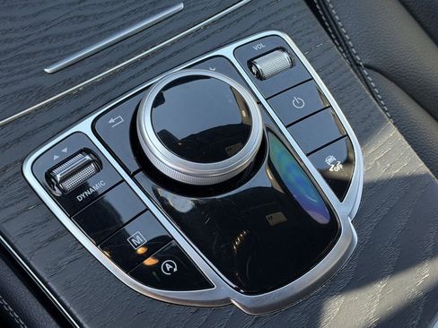 Used 2019 Mercedes-Benz GLC 300 GLC 300 image 21