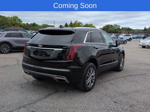 Used 2023 Cadillac XT5 Premium Luxury w/ LPO, Floor Liner Package AWD/4WD image 6