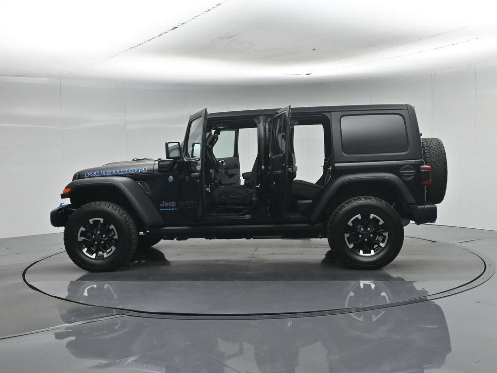 Used 2024 Jeep Wrangler Unlimited Rubicon 4xe w/ Technology Group AWD/4WD image 36