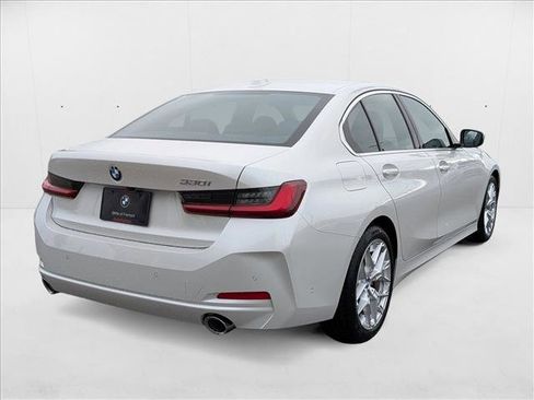 New 2025 BMW 330i Sedan w/ Convenience Package image 2