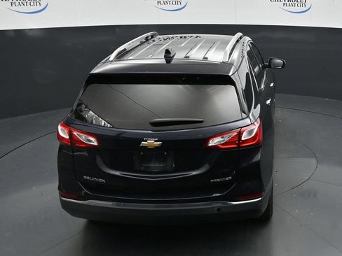 Used 2021 Chevrolet Equinox Premier FWD image 23