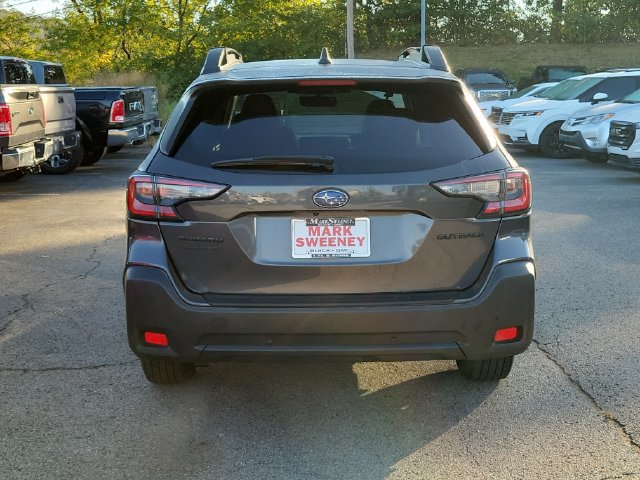 Used 2023 Subaru Outback Onyx Edition AWD/4WD image 33