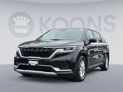 Used 2022 Kia Carnival LX