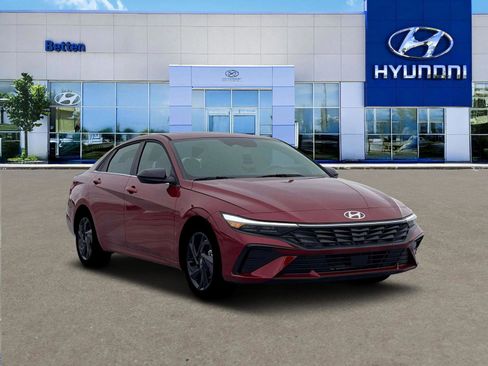 New 2026 Hyundai Elantra SEL Sport image 11