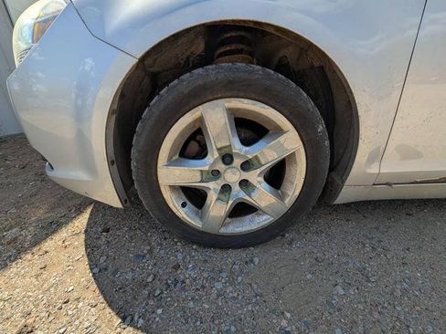 Used 2012 Chevrolet Malibu LS FWD image 11
