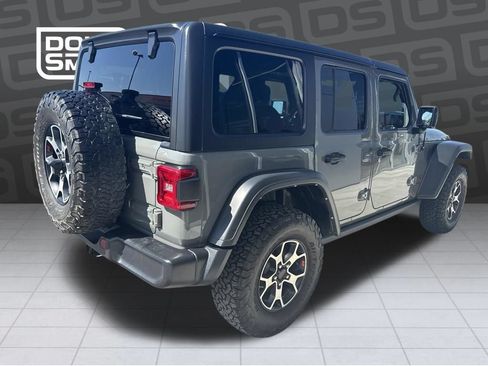 Used 2021 Jeep Wrangler Unlimited Rubicon AWD/4WD image 4