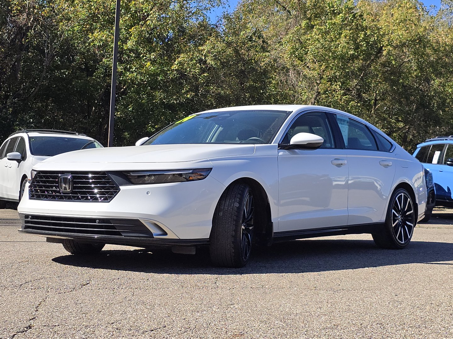 Used 2024 Honda Accord Touring image 14