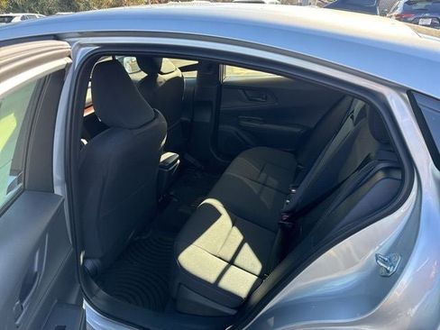 New 2026 Toyota Prius Plug-In Hybrid FWD image 10