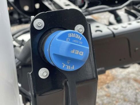 New 2026 Ford F450 XL w/ XL Chrome Package image 10