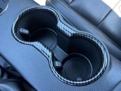 Used 2022 Ford Mustang Premium image 26