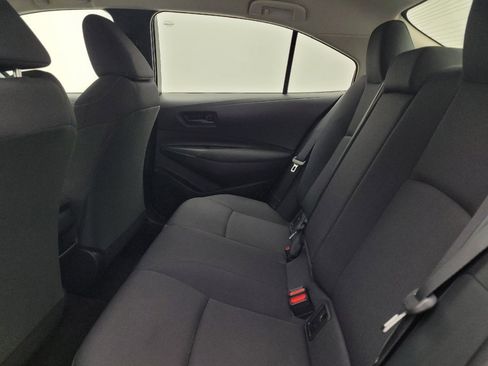 Used 2022 Toyota Corolla LE FWD image 18