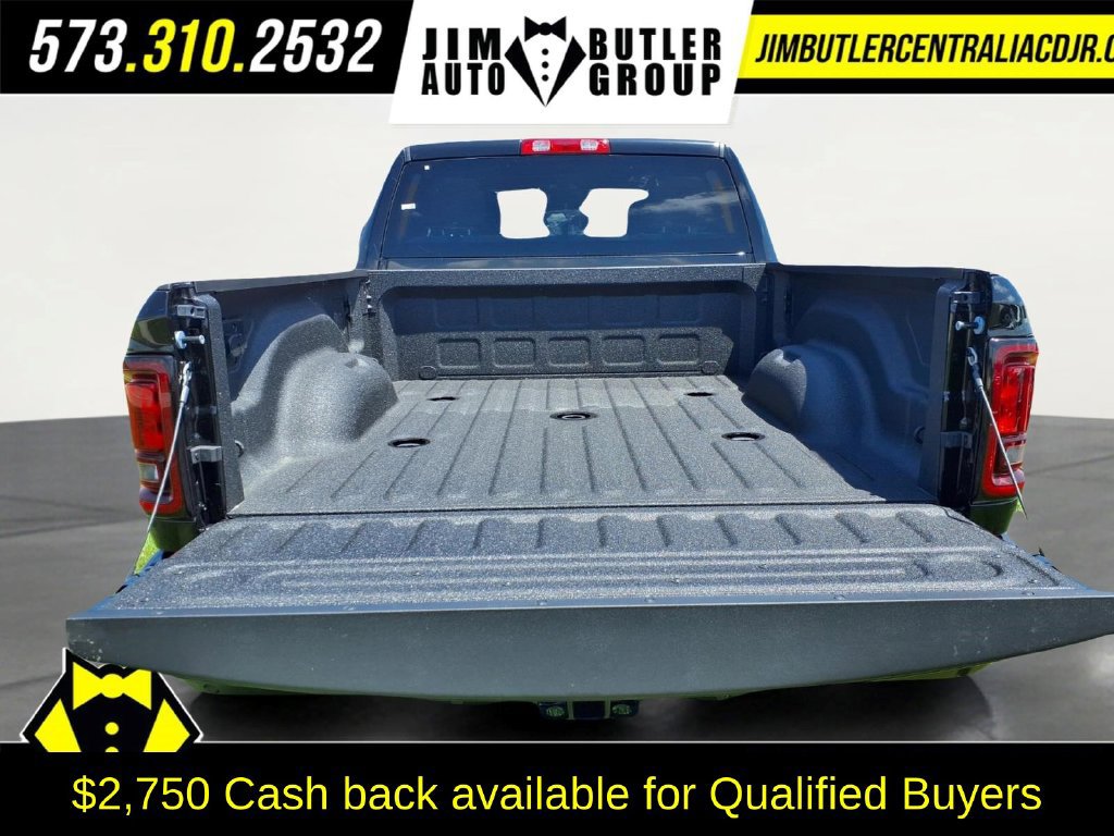 New 2026 RAM 2500 Big Horn AWD/4WD image 6