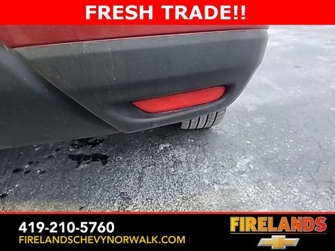 Used 2014 Nissan Rogue SV image 23