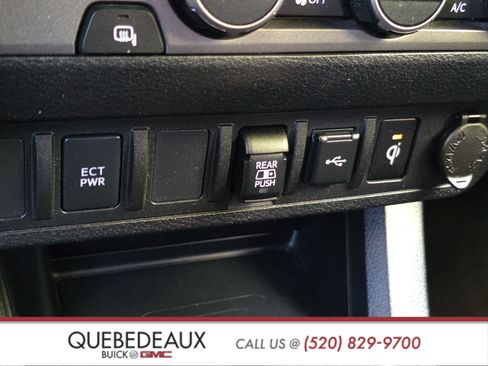 Used 2022 Toyota Tacoma TRD Off-Road RWD image 21