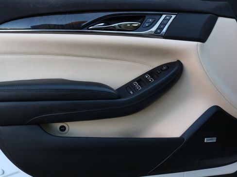 Used 2018 Cadillac CTS Luxury image 18