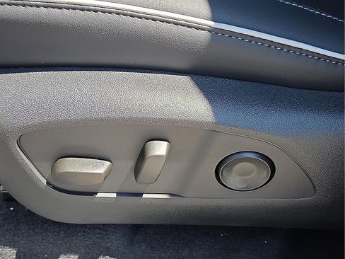 New 2026 Buick Enclave Sport Touring w/ Power Package FWD image 16