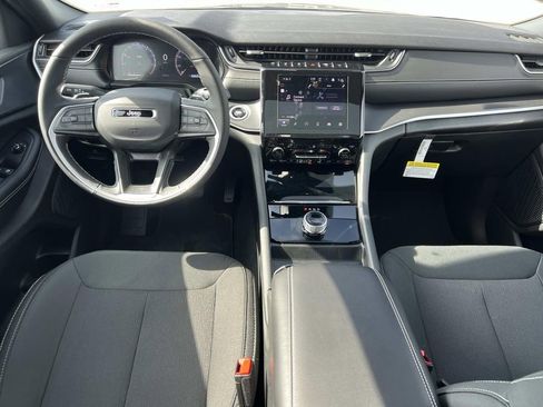 New 2026 Jeep Grand Cherokee Laredo X AWD/4WD image 10
