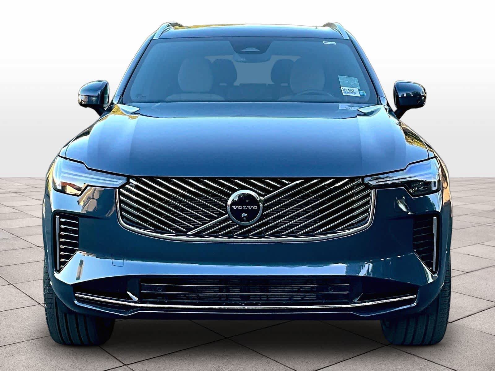 Used 2026 Volvo XC90 B6 Plus w/ Protection Package Premier AWD/4WD image 7