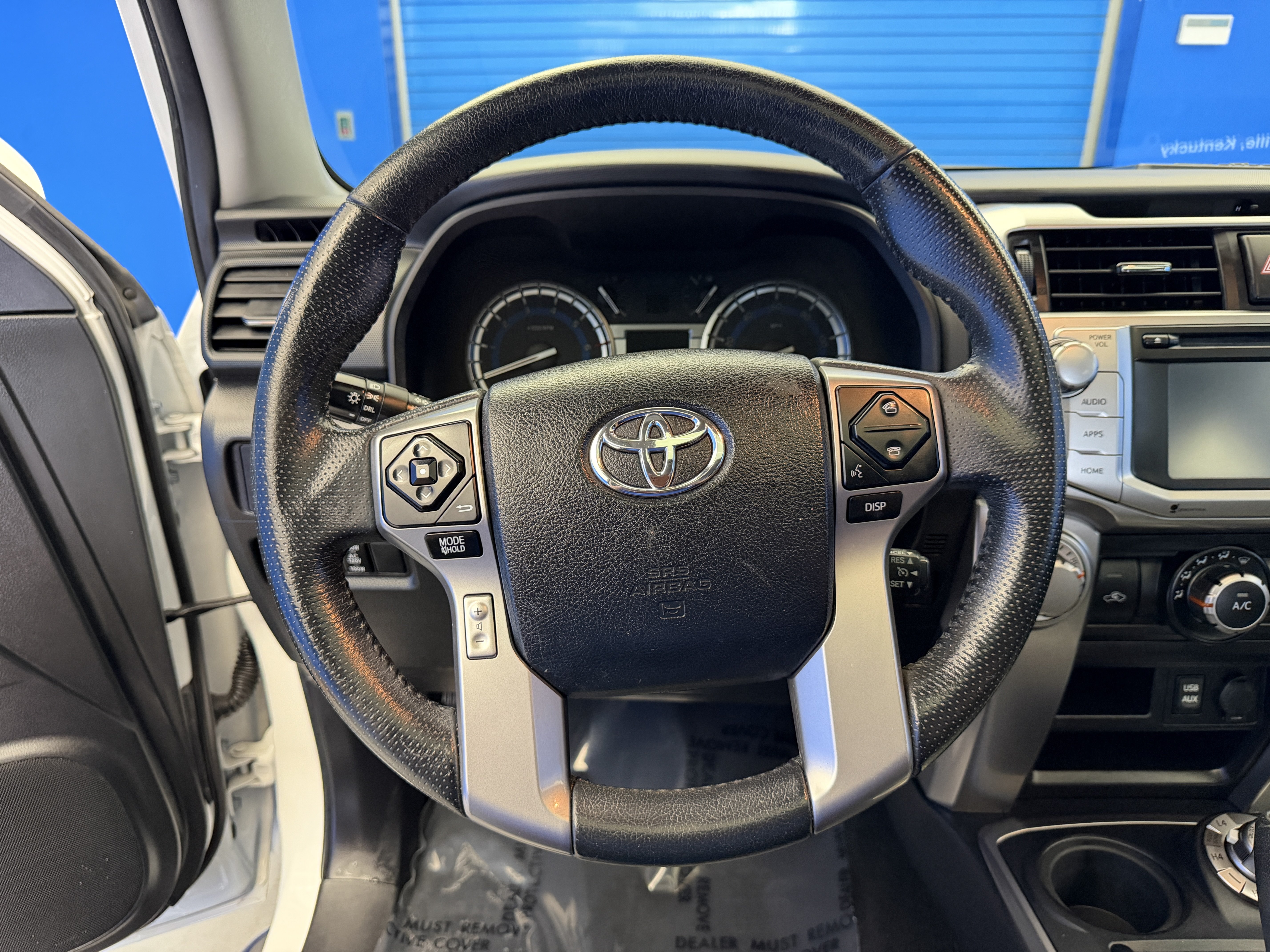 Used 2018 Toyota 4Runner SR5 Premium AWD/4WD image 15
