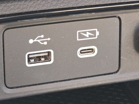 Used 2024 Honda CR-V EX image 8