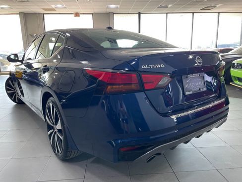 Used 2022 Nissan Altima 2.5 SR image 5
