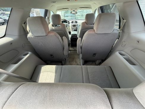 Used 2017 Buick Enclave Convenience FWD image 28