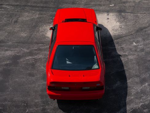 Used 1993 Ford Mustang Cobra RWD image 9