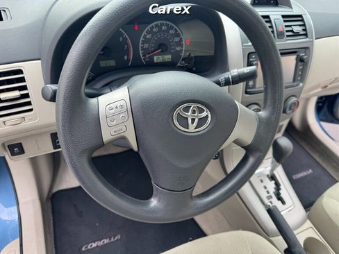 Used 2013 Toyota Corolla LE image 20