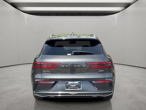 Certified 2026 Genesis GV70 2.5T AWD/4WD image 4