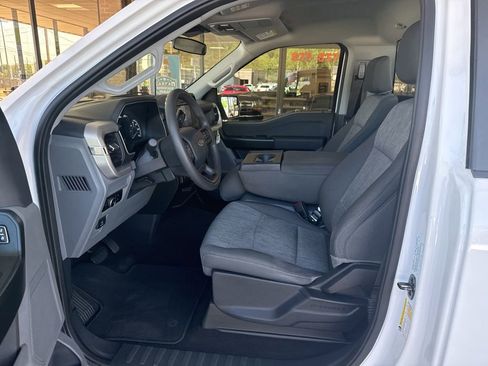 Used 2023 Ford F150 XL w/ XL Chrome Appearance Package image 8