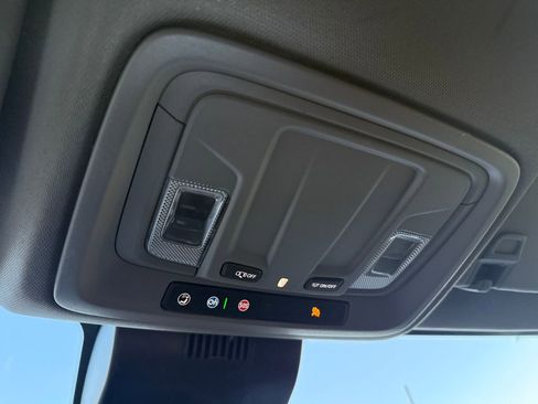 Used 2024 GMC Sierra 3500 SLE image 36