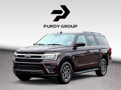 Used 2024 Ford Expedition XLT RWD image 4