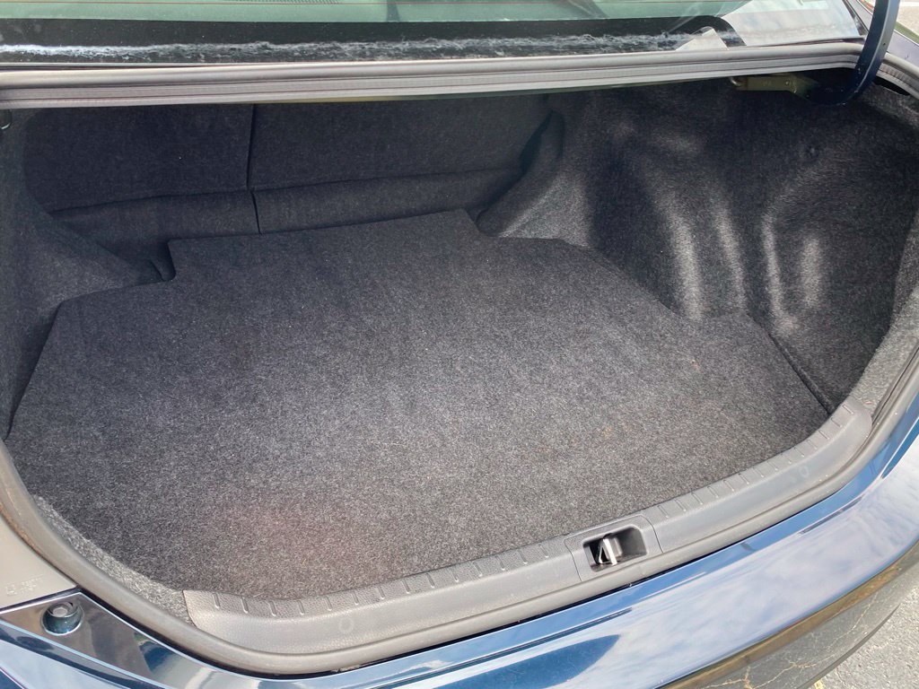 Used 2019 Toyota Corolla LE FWD image 11