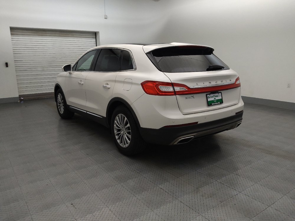 Used 2016 Lincoln MKX Select w/ Select Plus Package FWD image 5