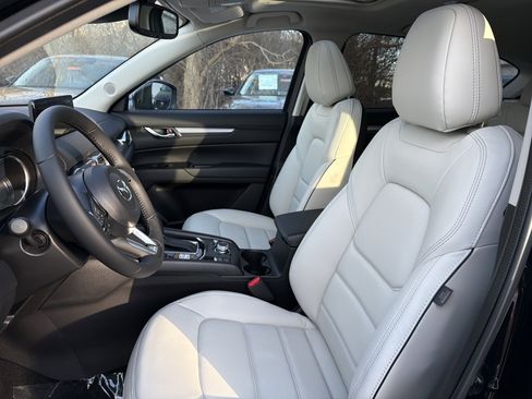 New 2025 MAZDA CX-5 AWD 2.5 S w/ Preferred Package image 10