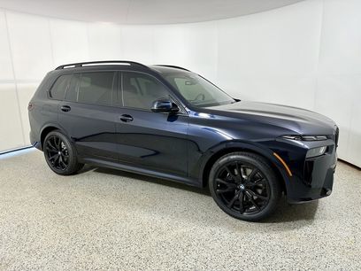 New 2025 BMW X7 xDrive40i w/ M Sport Package