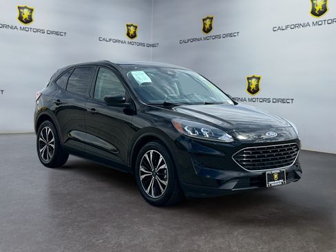 Used 2022 Ford Escape SE w/ SE Sport Appearance Package FWD image 7
